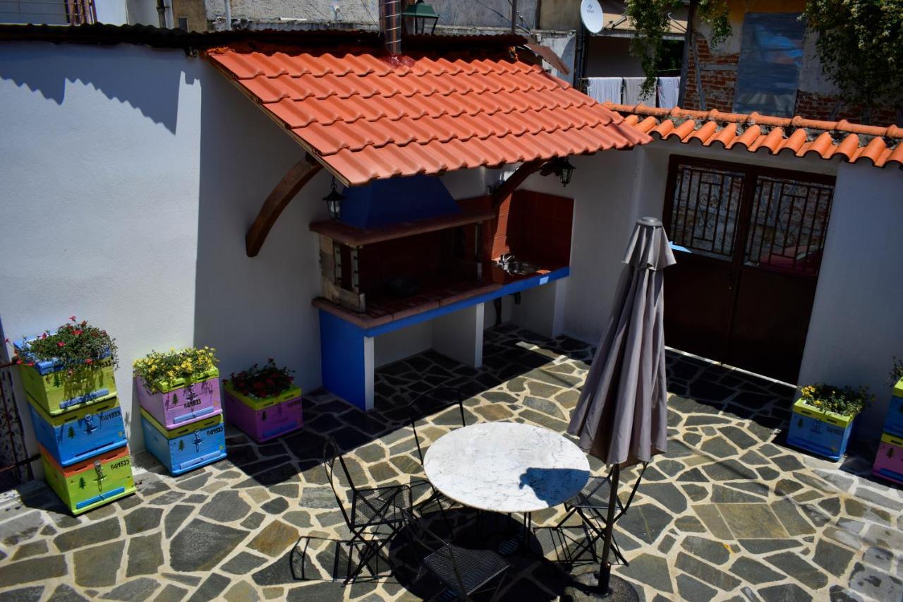 아나이아 Renovated Old Manor House With Yard 빌라 외부 사진